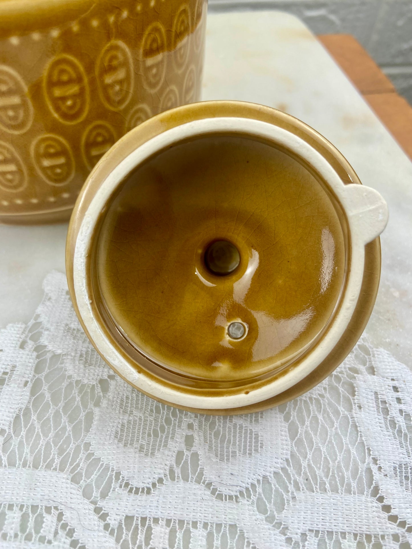 7.5” Ceramic MCM Coffee Pot | Butterscotch Glaze