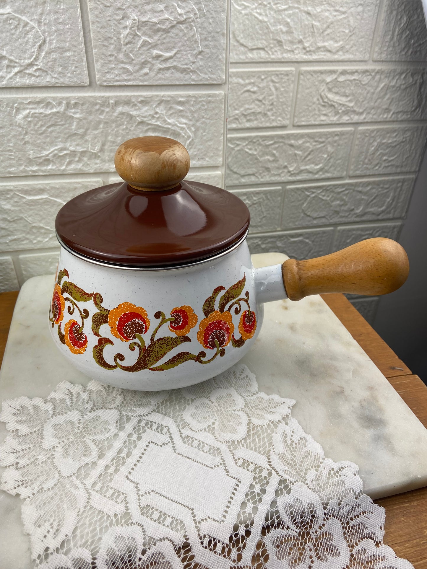Enamel Saucepan / Fondue Pot with Lid and Wooden Handles | MCM