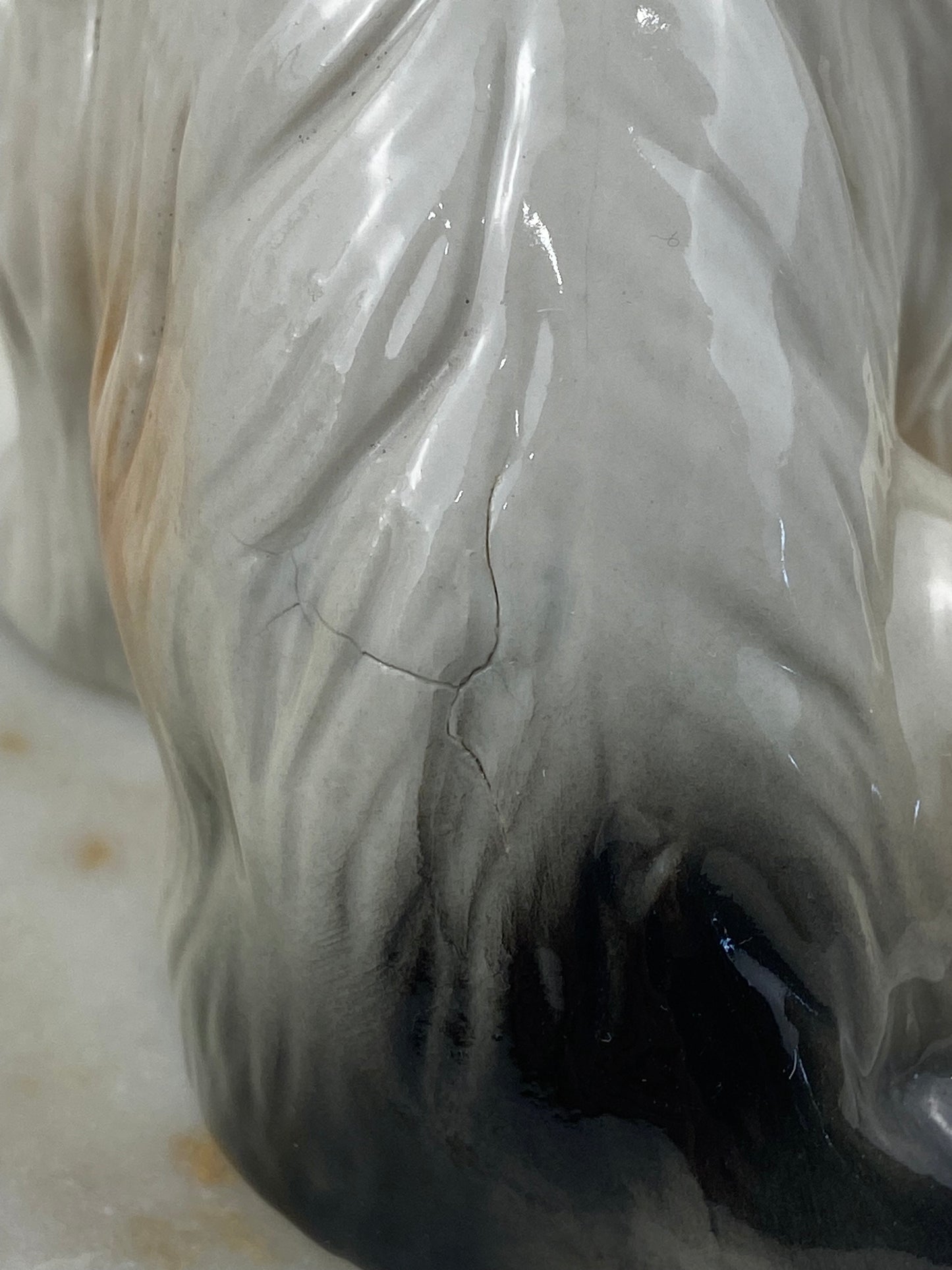 Hand Painted Porcelain Sheepdog ***DAMAGED***