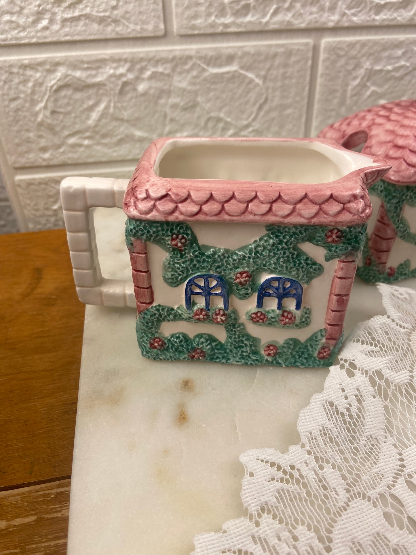 Vintage Avon | Country Cottage Sugar and Creamer Set