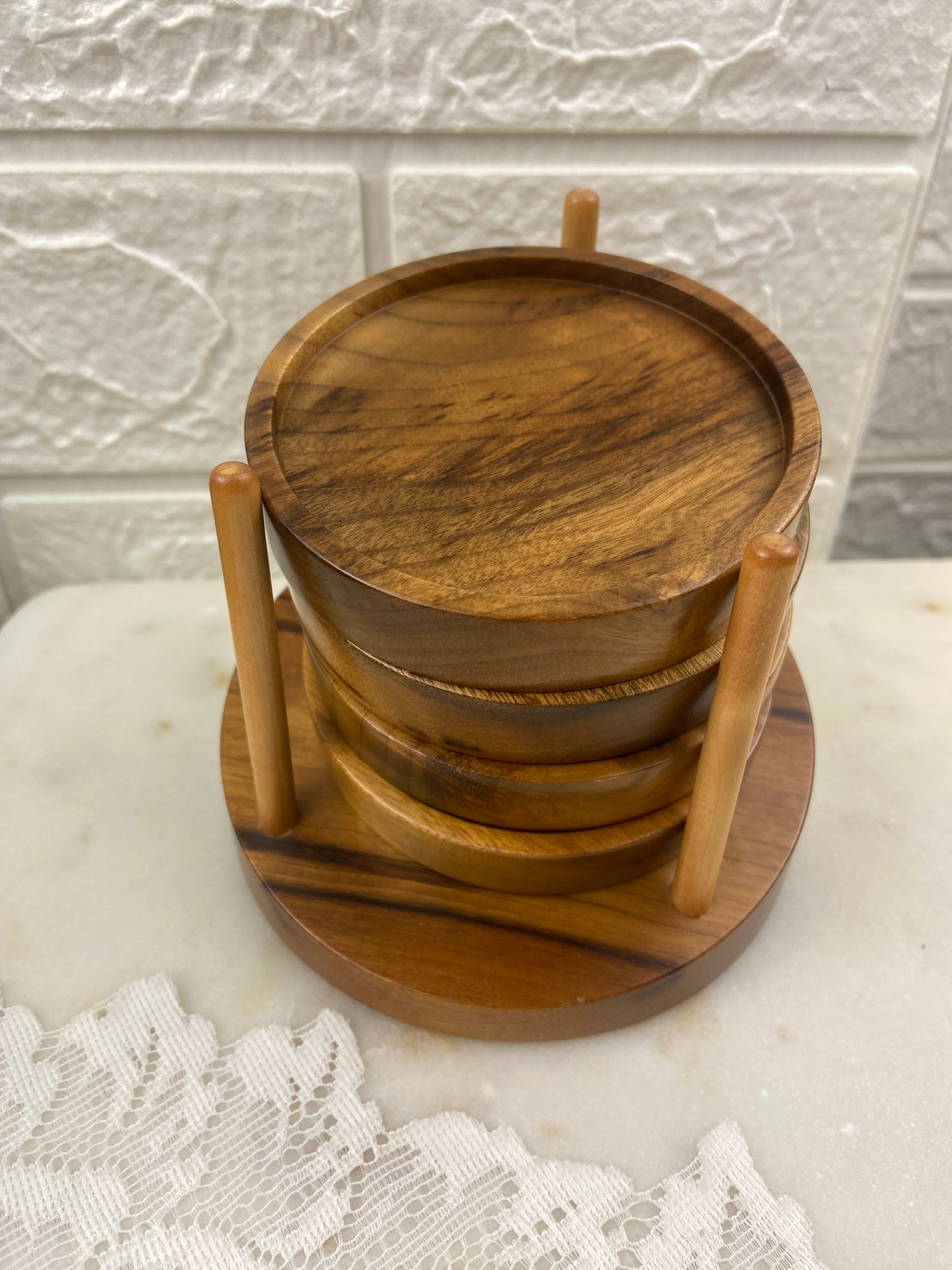 Set of 4 x Round Myrtlewood Drink Coasters with Stand