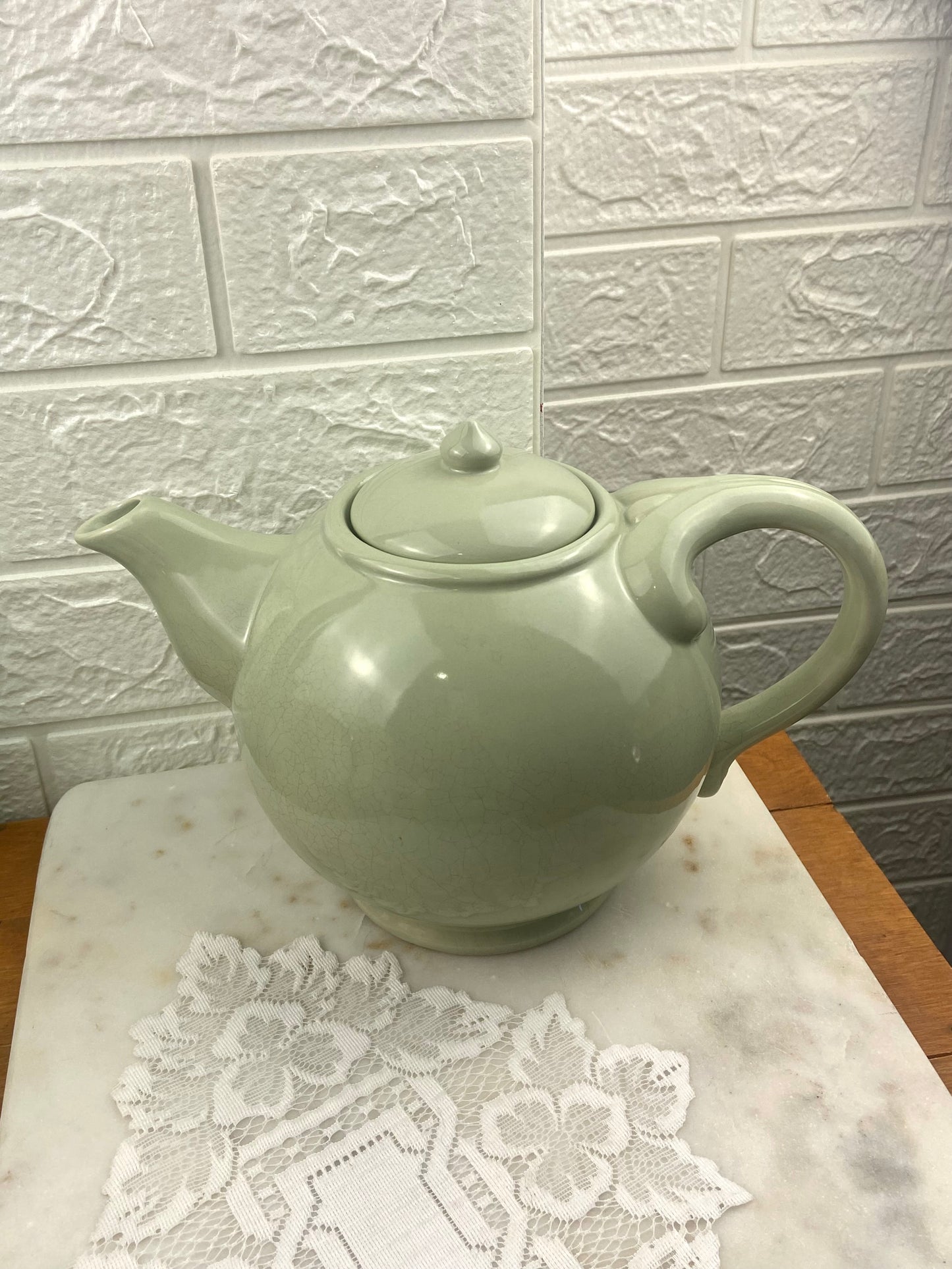 Sea foam Green Ceramic Teapot by Betty Singer | 64 oz