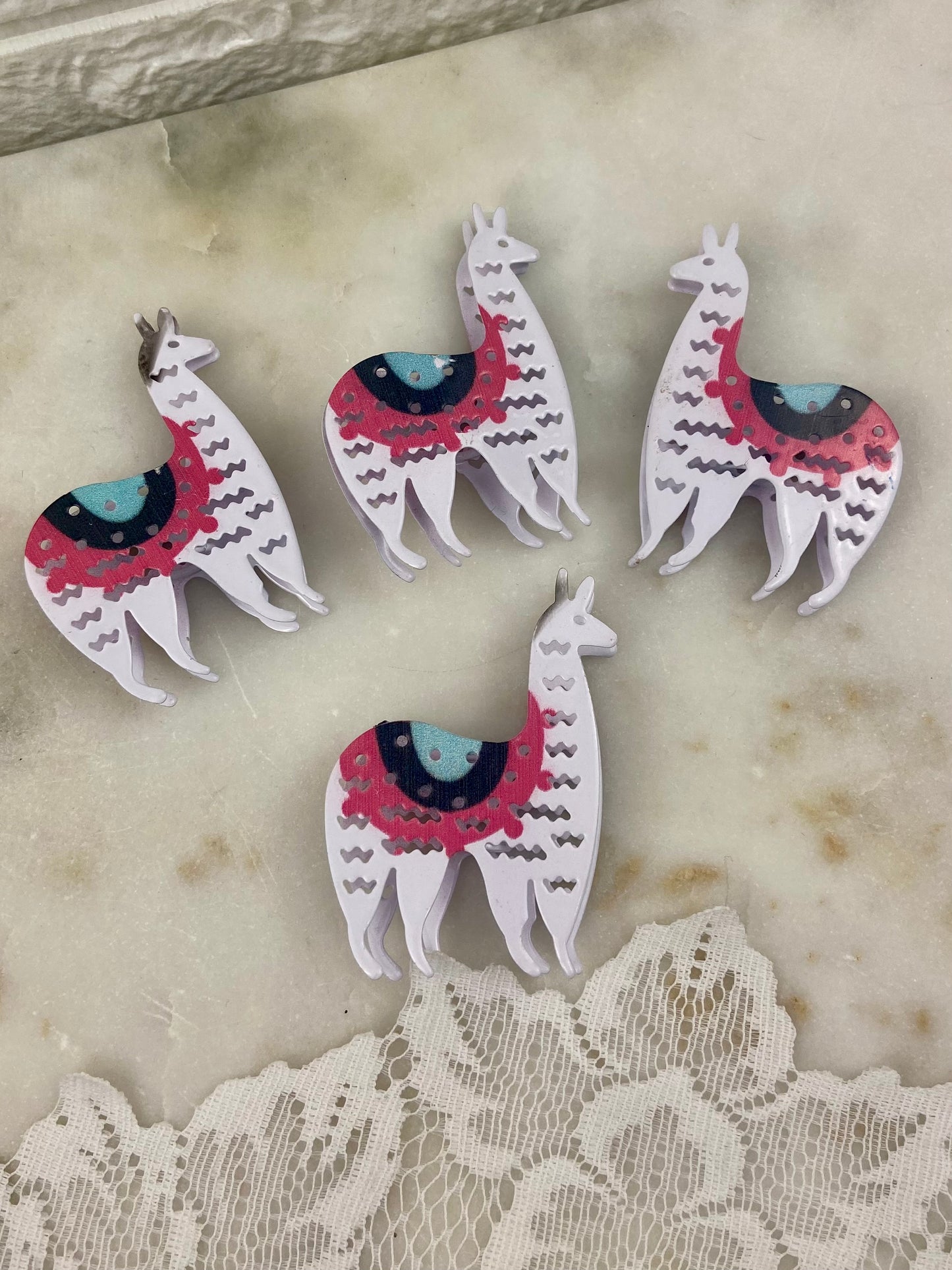 Set of 4 x Cute Metal Llamas