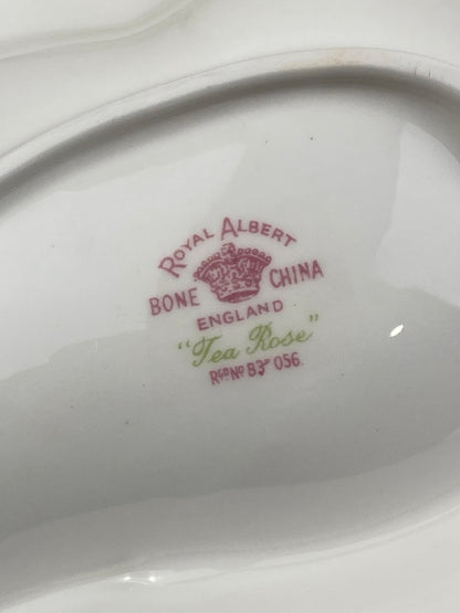 Royal Albert Bone China Divided Leaf-Shape Snack Plate | Tea Rose Pattern