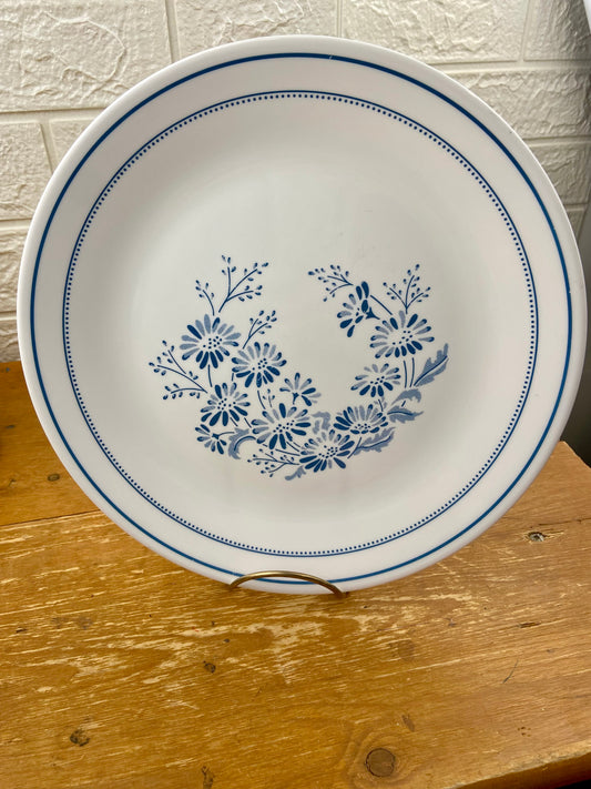 Corelle 10.25” Dinner Plate by Corningware | Colonial Mist Pattern