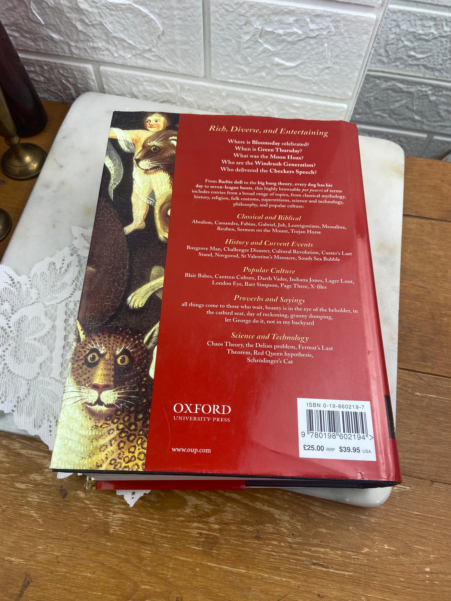 The Oxford Dictionary of Phrase and Fable | Edited by Elizabeth Knowles