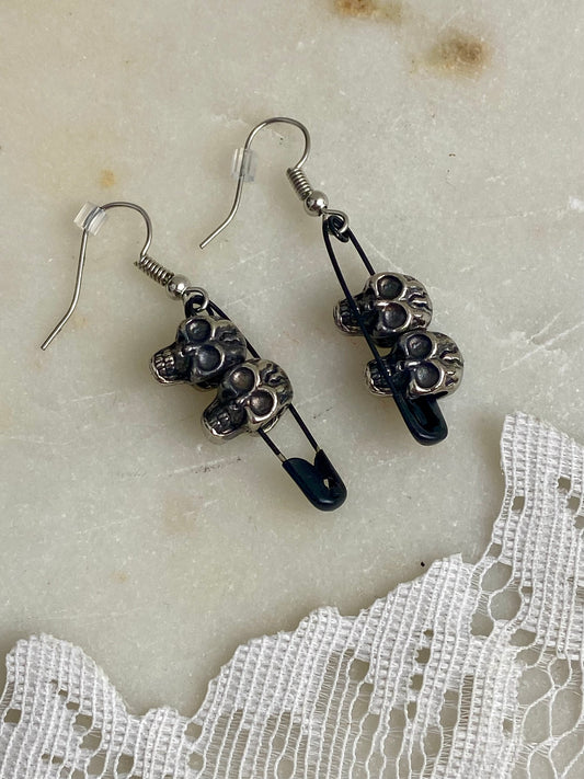 Gothic Skull and Safety Pin Earrings for Pierced Ears [Hooks]