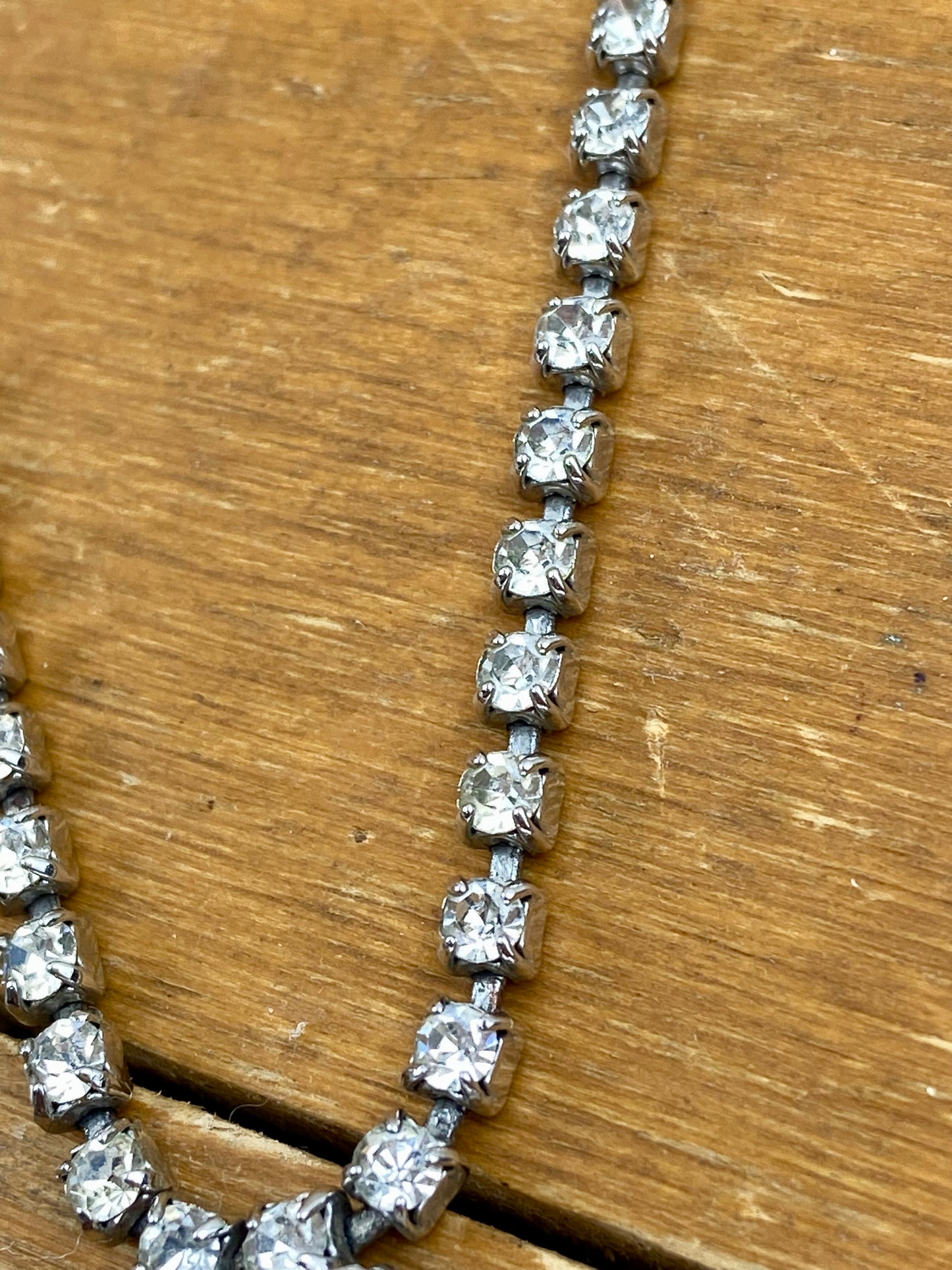 Vintage Rhinestone Necklace with Circular Pendant with Dangling Teardrop Rhinestones