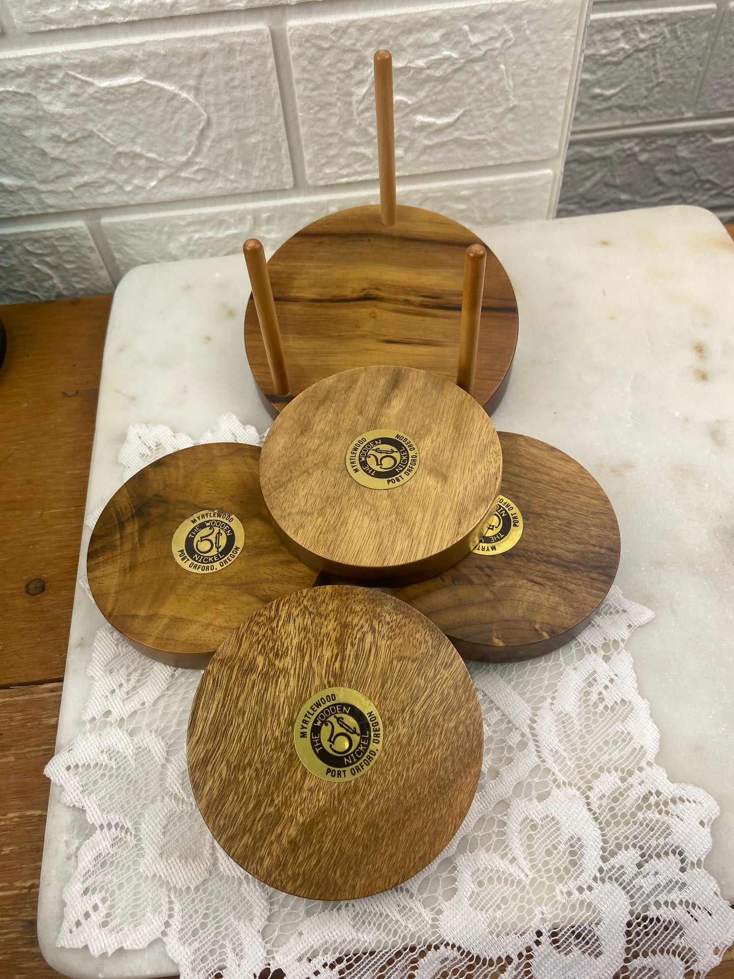 Set of 4 x Round Myrtlewood Drink Coasters with Stand