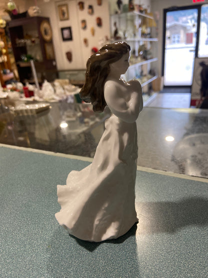 Royal Doulton Figurine | Missing You [HN4076]