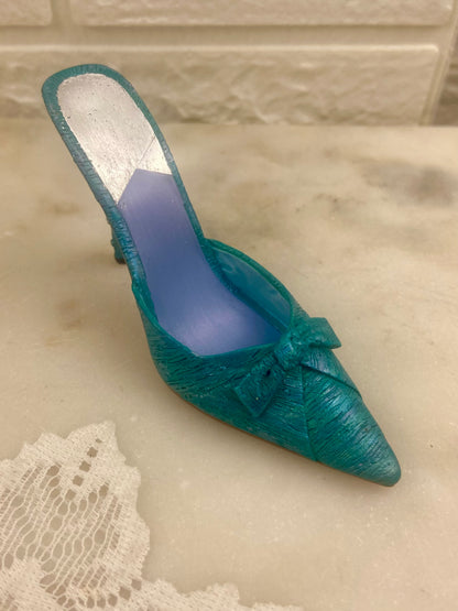 Just the Right Shoe by Raine
