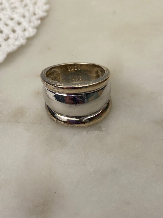 Wide Ribbed Stirling Silver Ring by SETA | 925