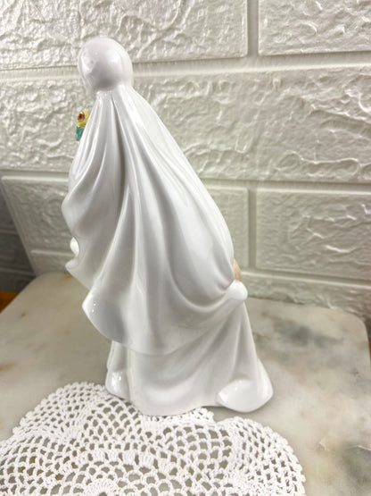 Royal Doulton Porcelain Figurine 'Bride' (HN 2873)