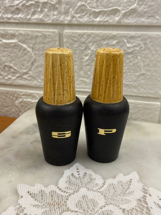 Pair of 1960s People’s Hostess Salt & Pepper Shakers | MCM