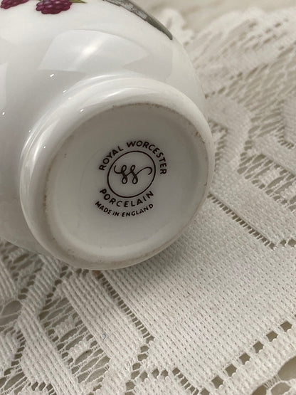 Porcelain Egg Coddler with Leaf and Blackberries Design | Screw Top Lid