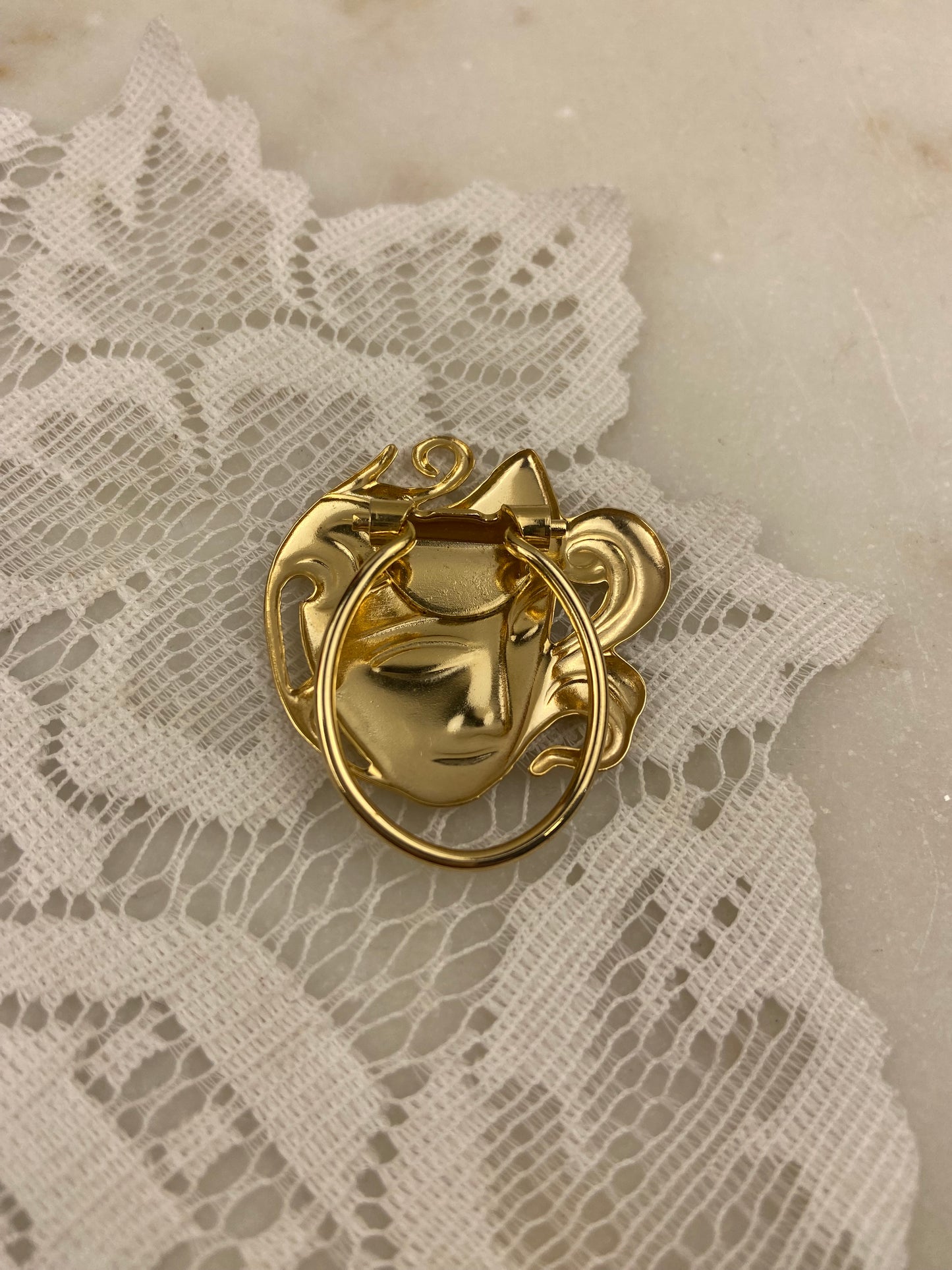 Gold-Tone Metal Scarf Clip | Theatre Mask
