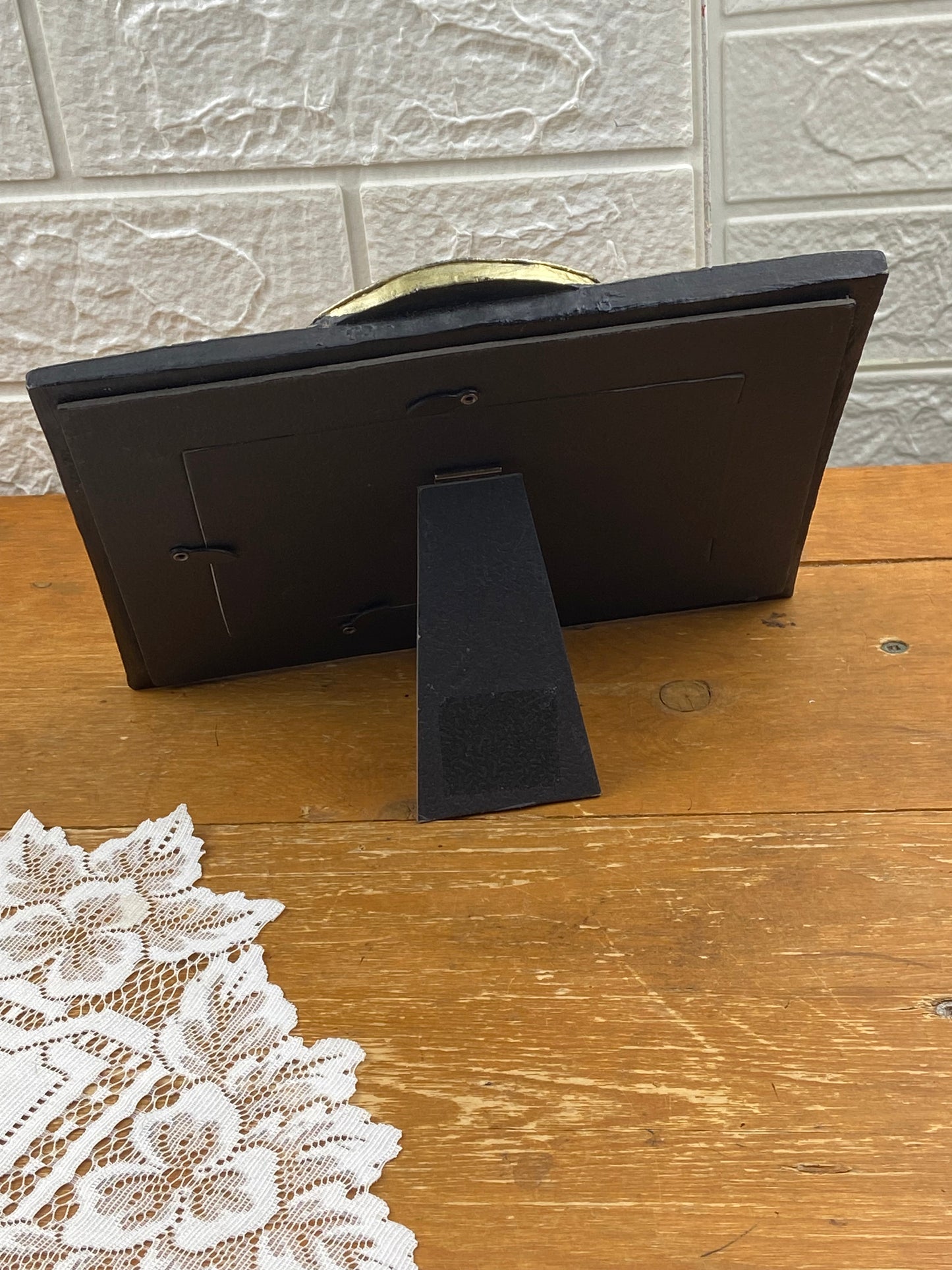 Rodeo-Themed Belt Buckle-Shaped Picture Frame