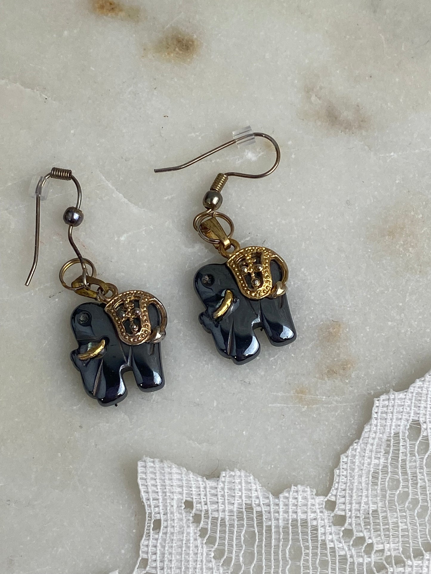 Black Hermatite Elephant Errings for Pierced Ears [Hooks]