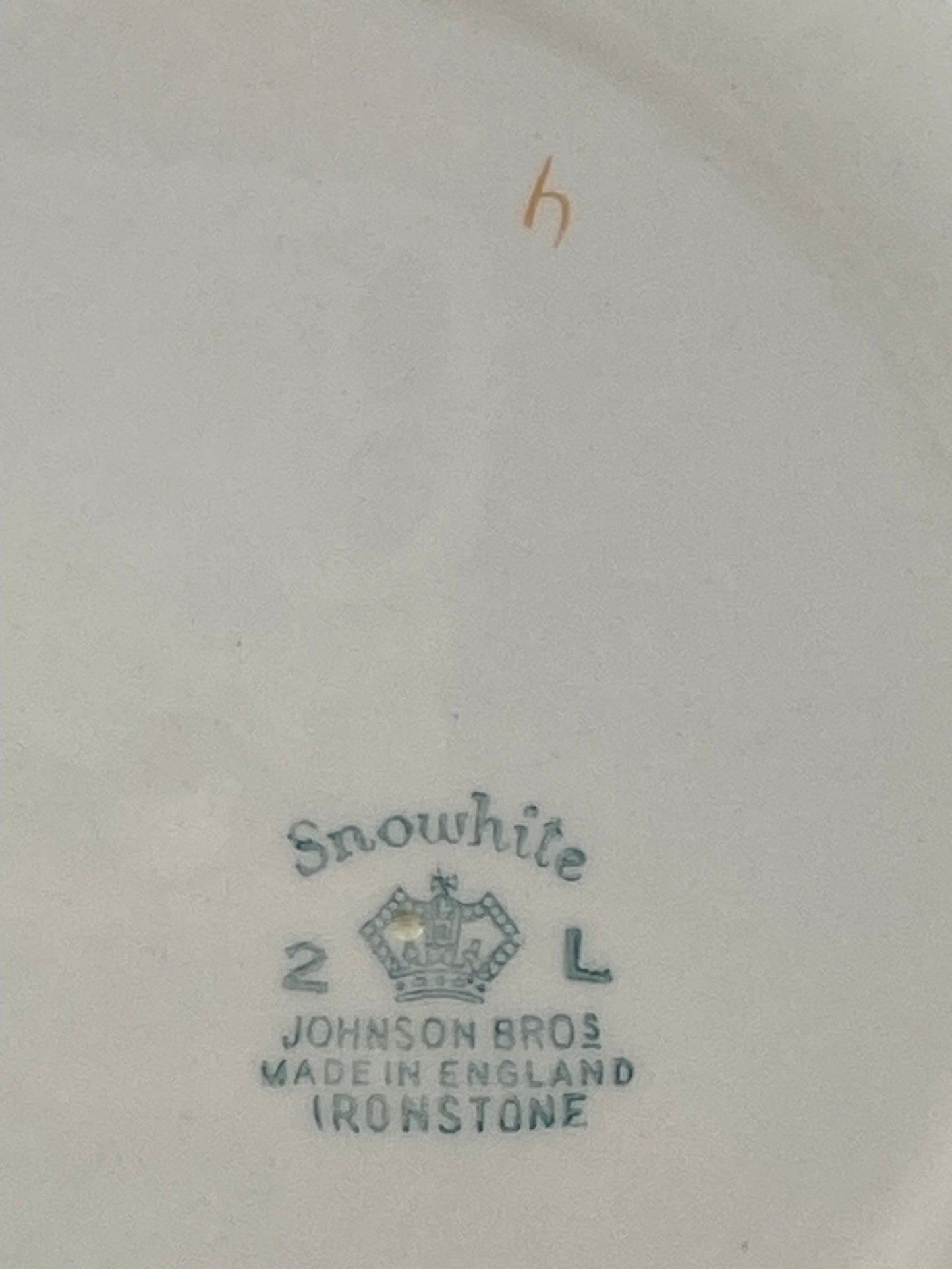 10” Hand Painted Ironstone Dinner Plate by Johnson Bros | Snowhite Pattern