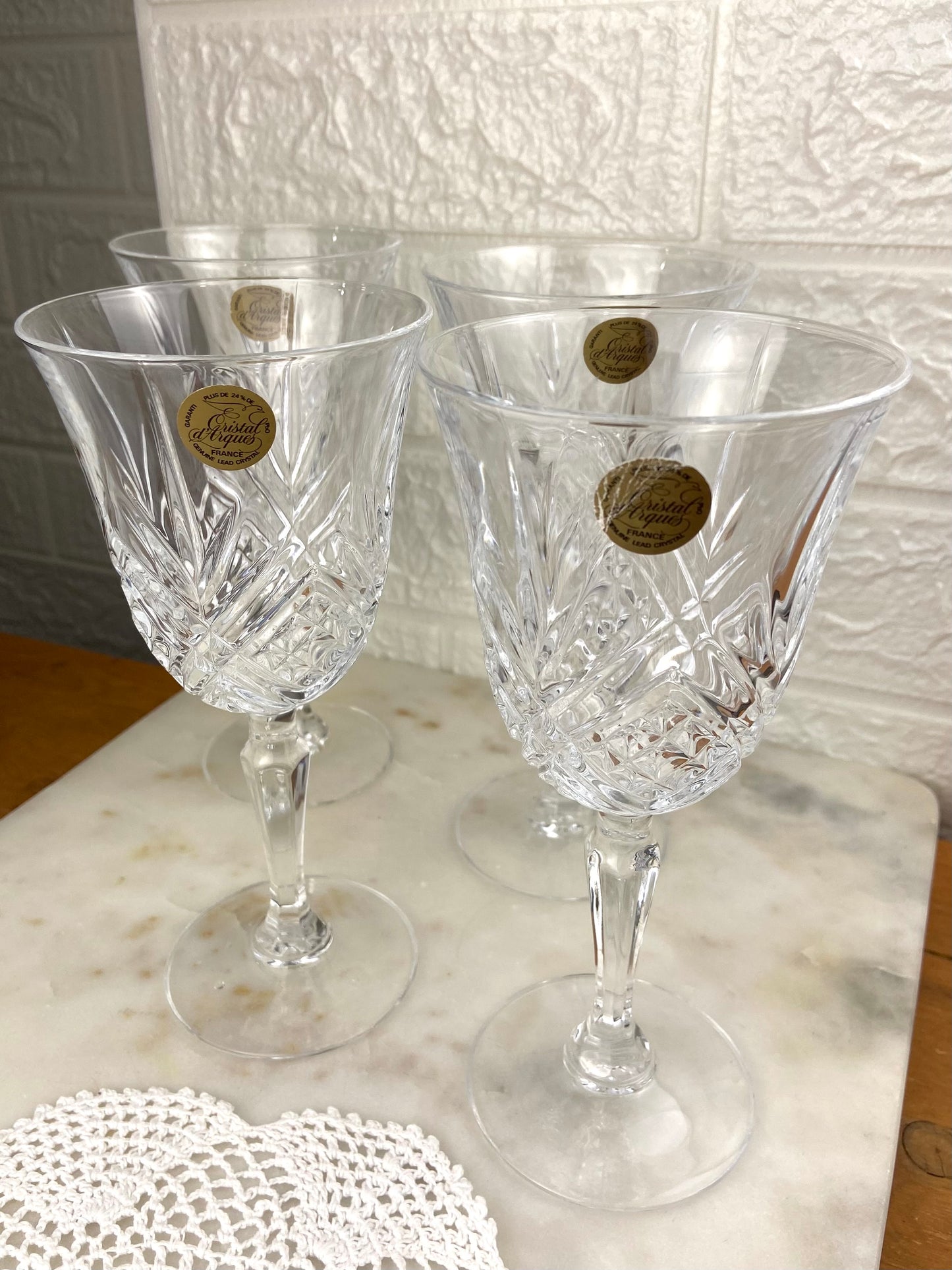 Set of 4 x Crystal Wine Goblets by Cristal D’Arques