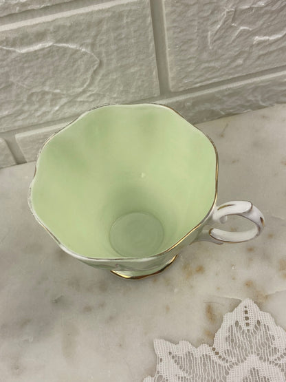 Royal Albert Bone China Teacup | Lorentian Snowdrop Pattern