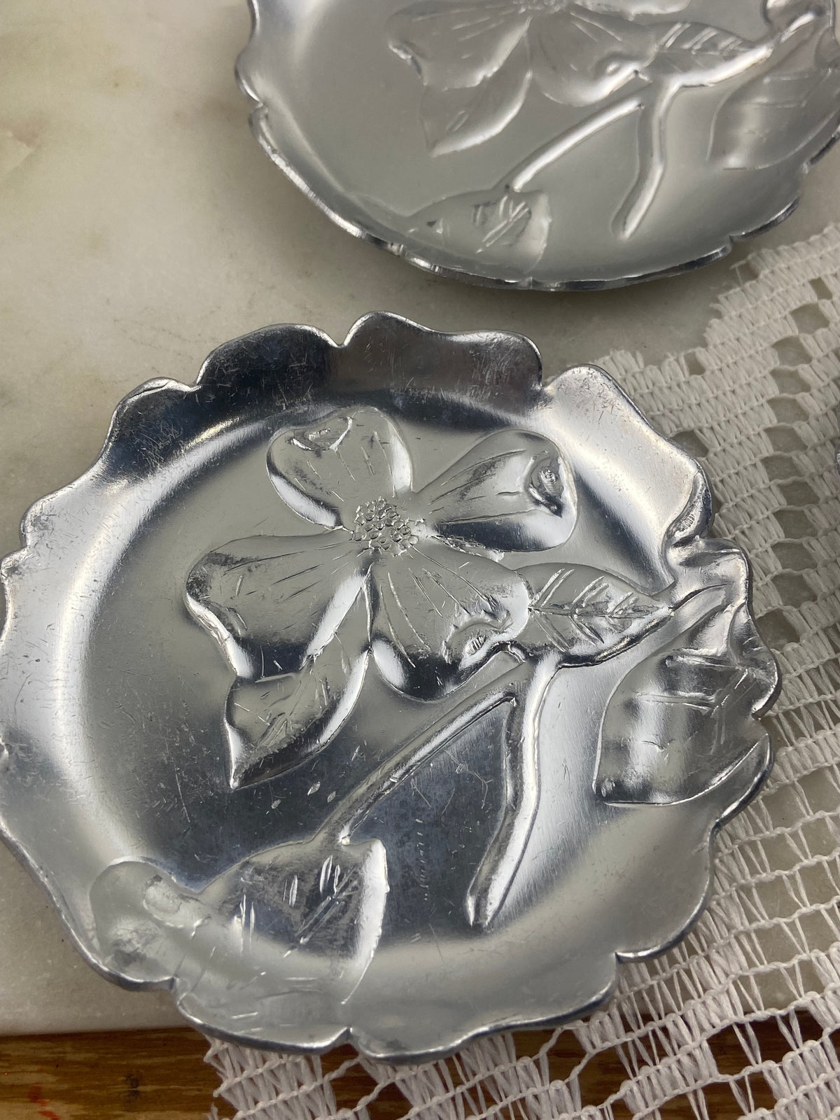 Set of 6 MCM Hammered Aluminium Coaster Set with Dogwood Floral Motif