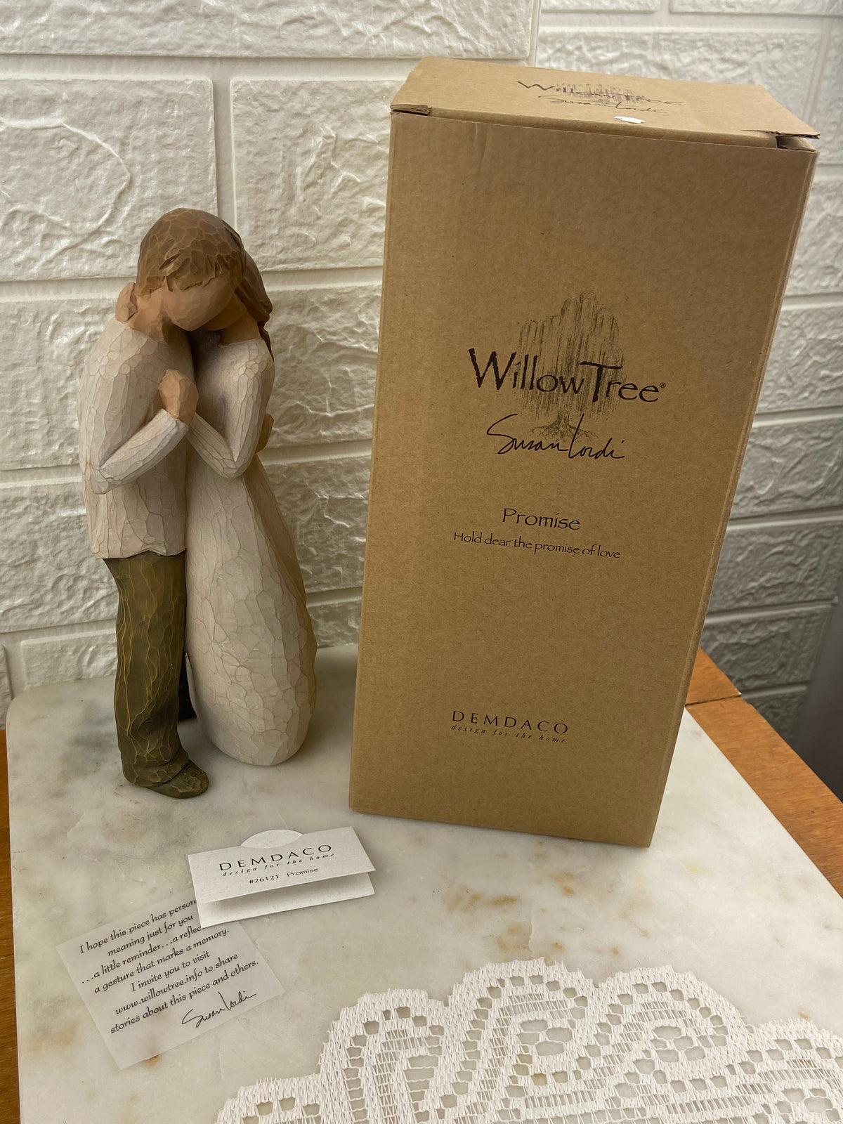 Willow Tree Sculpture ‘Promise’ by Susan Lordi (2003)