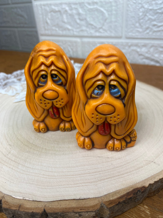 Sad Bassett Hound Plastic Salt & Pepper Shakers