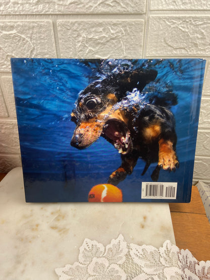 Underwater Dogs by Seth Casteel [Hardcover]