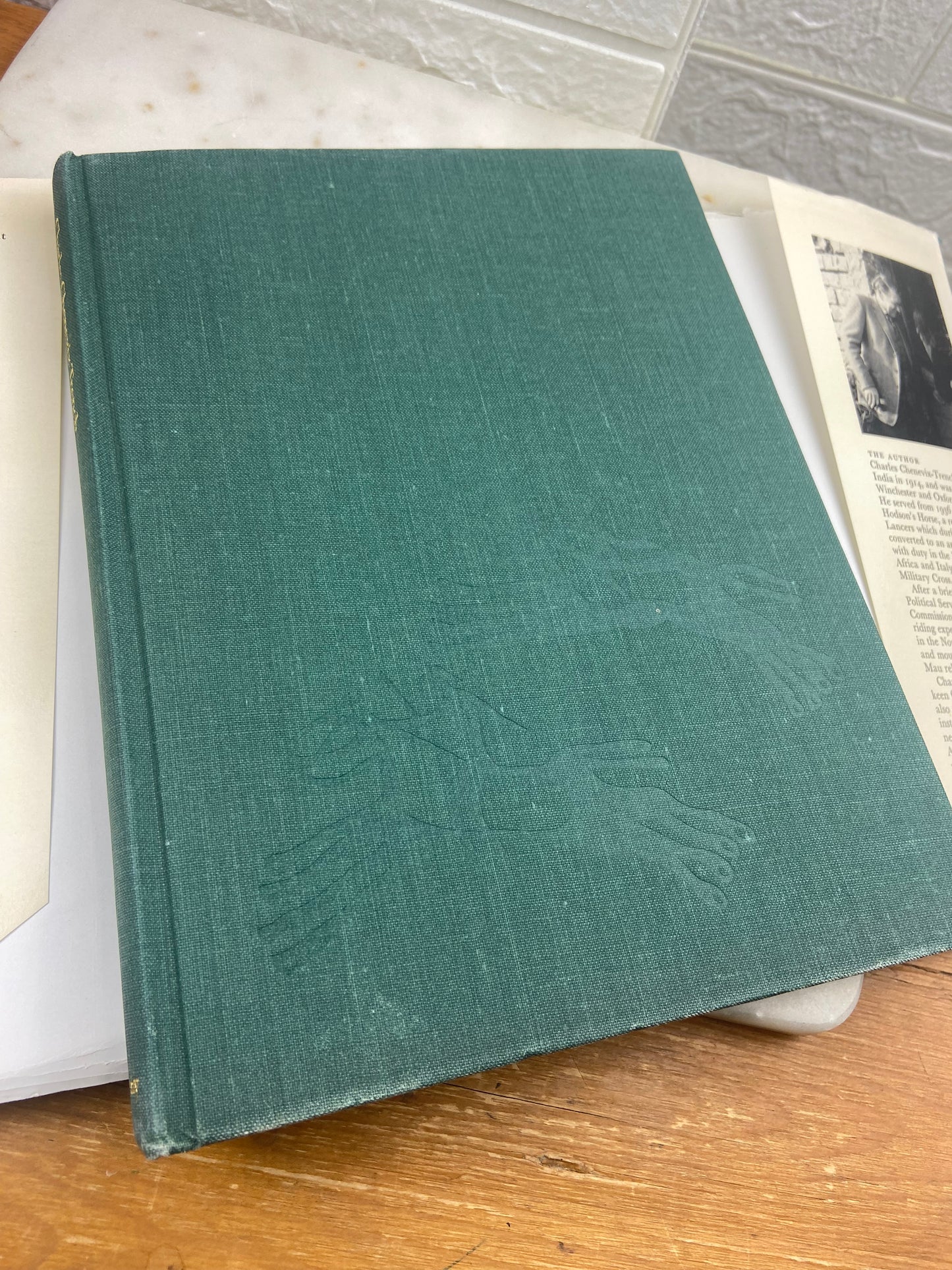 A History of Horsemanship by Charles Chenevix-Trench