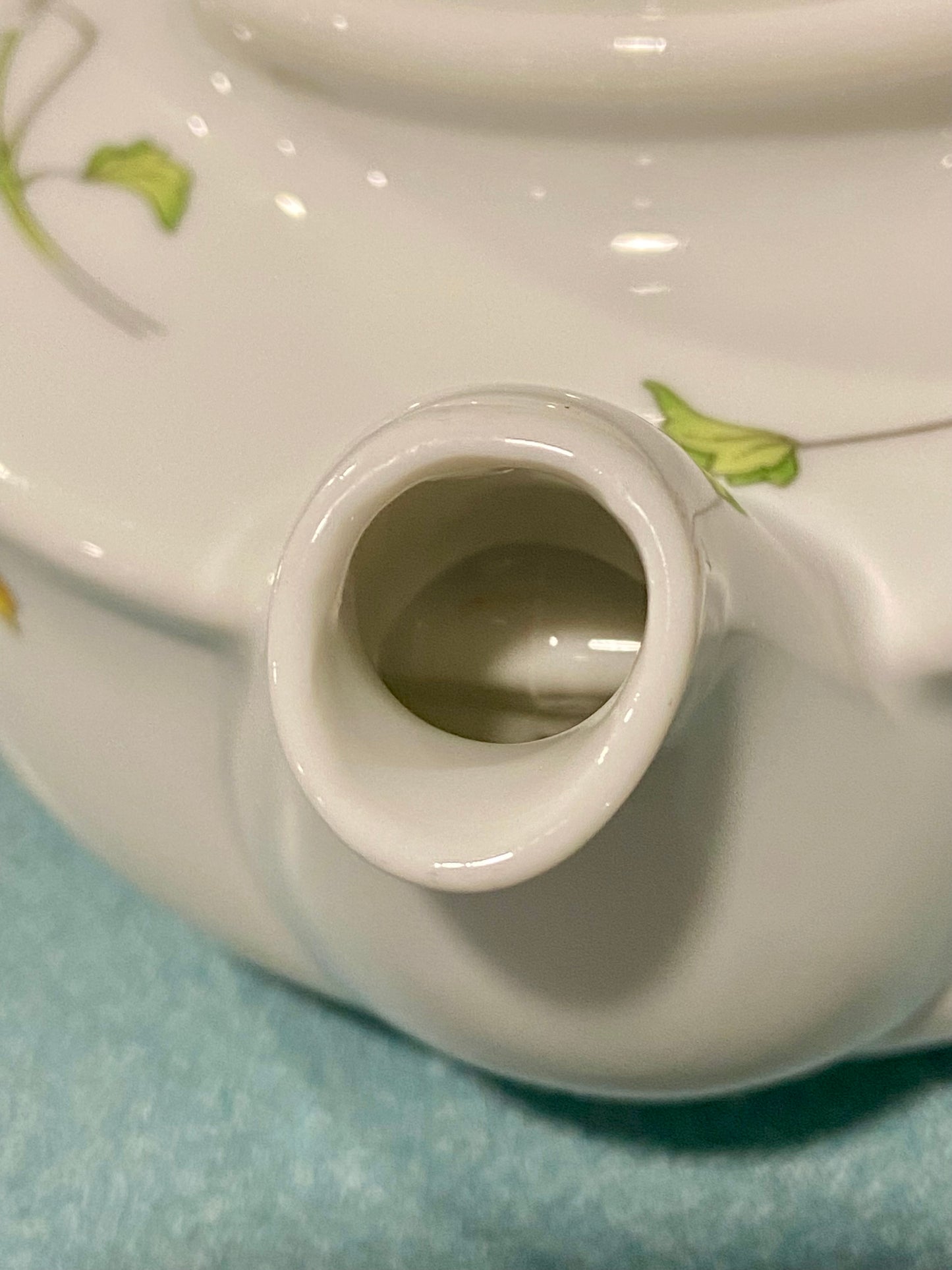 Toscany Prelude Collection Porcelain Teapot with Yellow Floral and Vine Pattern