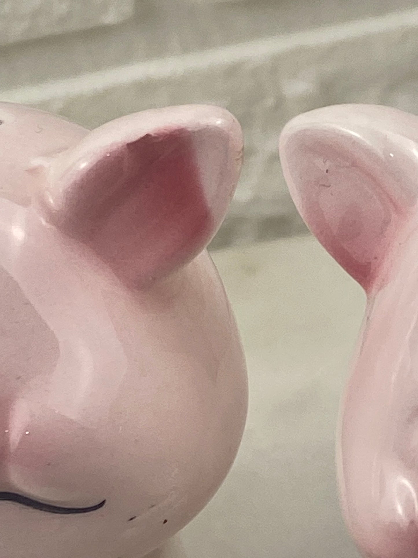 Pair of Polka Dot Pigs | Ceramic Salt & Pepper Shakers