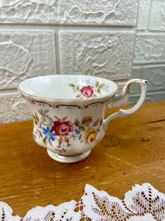 Royal Albert Bone China Teacup | Jubilee Rose Pattern