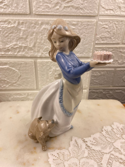 Lladro Porcelain Figurine | Puppy’s Birthday, Girl with Cake #1045