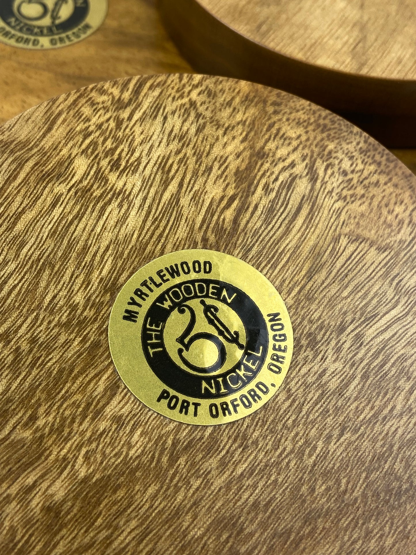 Set of 4 x Round Myrtlewood Drink Coasters with Stand