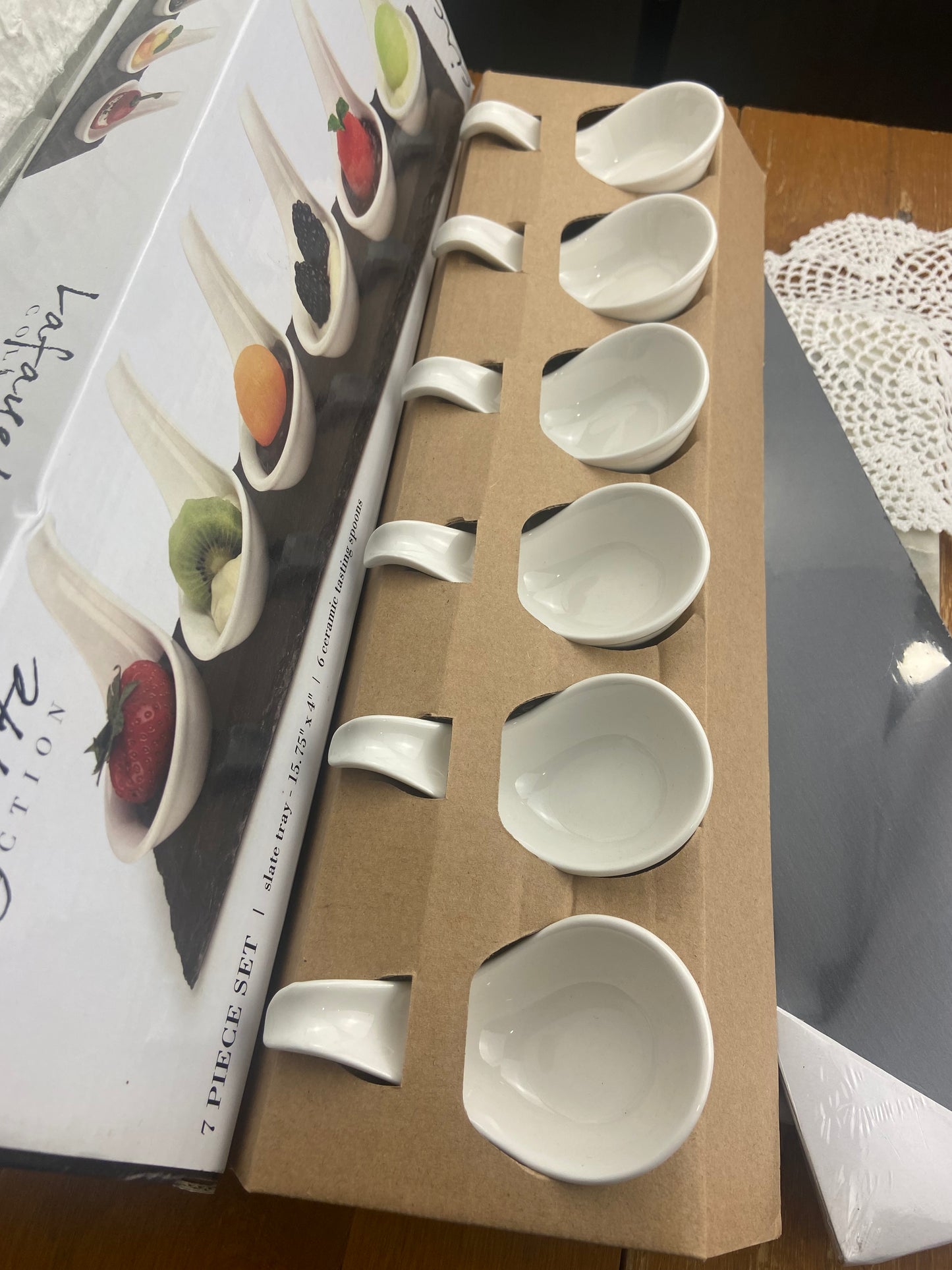 7 Piece Serving Set with 6 x Ceramic Tasting Spoons and Slate Tray