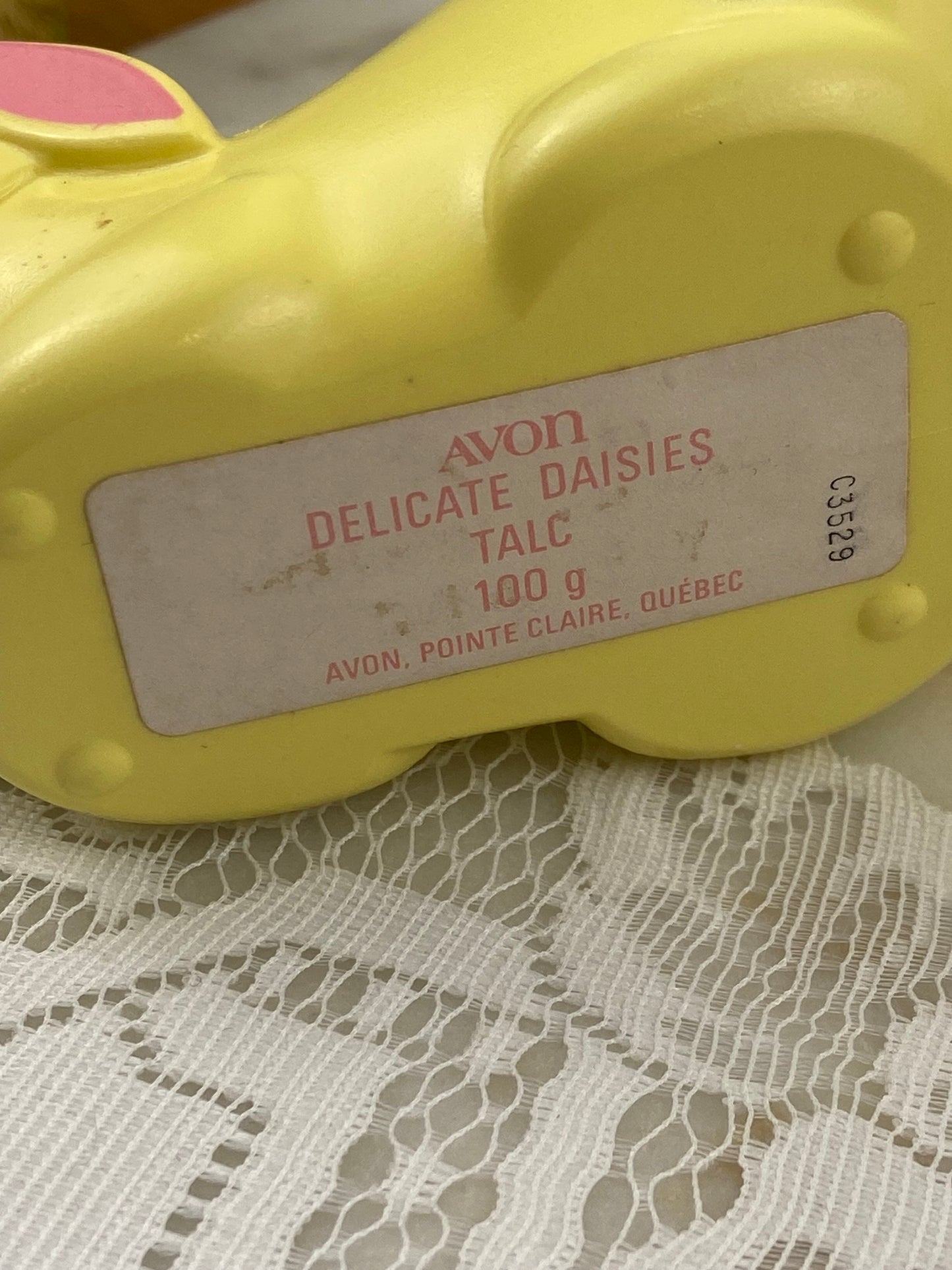 Vintage Avon | Bunny Fluffpuff Perfumed Talc [Full]
