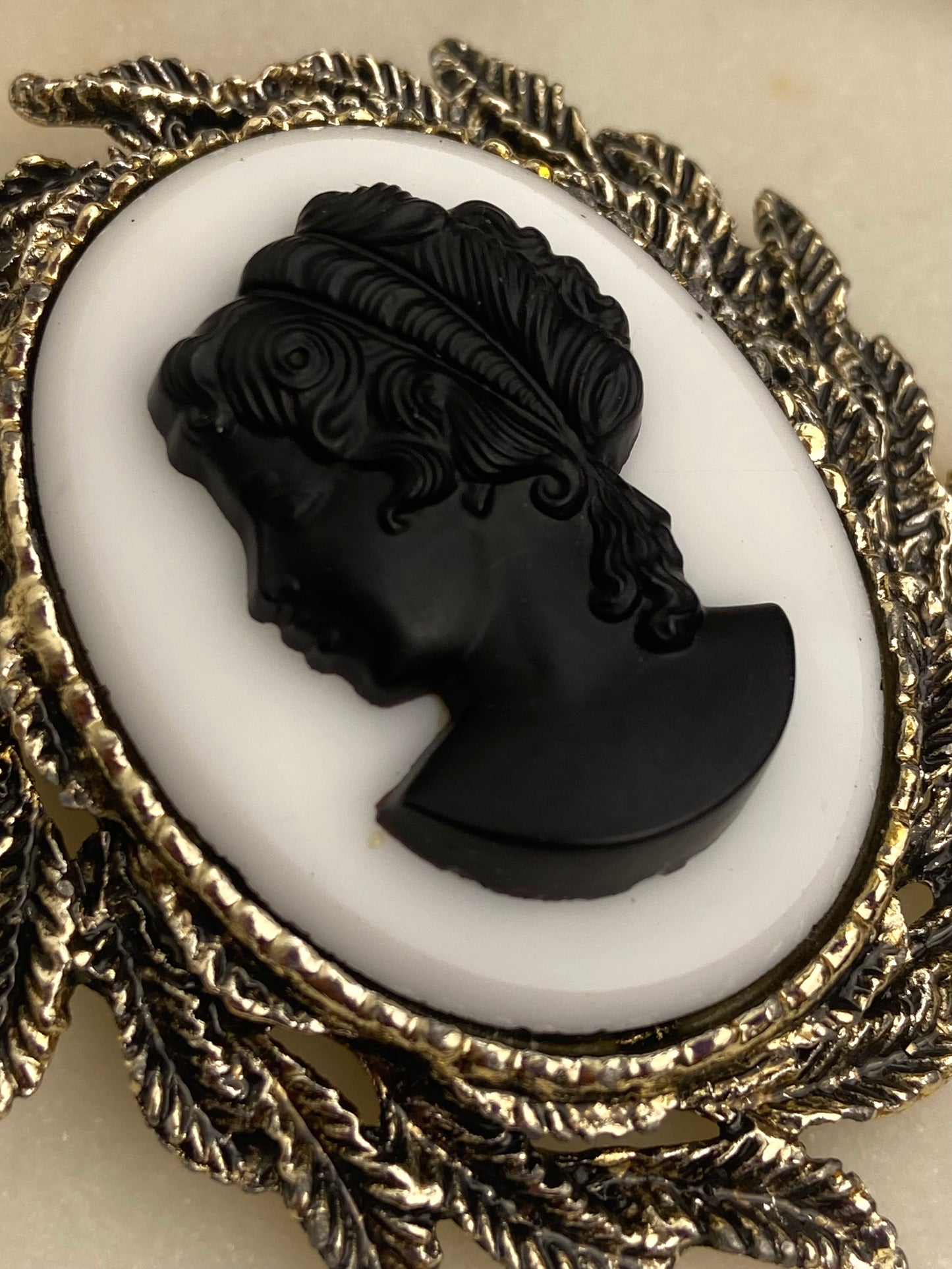 Metal & Acrylic Cameo Brooch