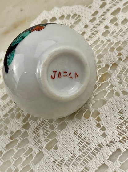 Porcelain Mini Vase with Painted Japanese Figure