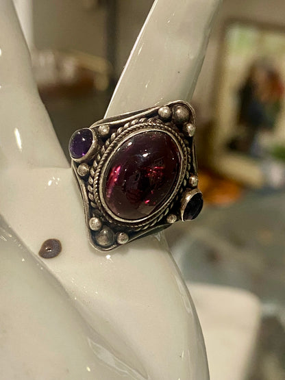 Sterling Silver Bohemian Ring with Rope Twist Detail | Clear Pinkish- Red Cabochon